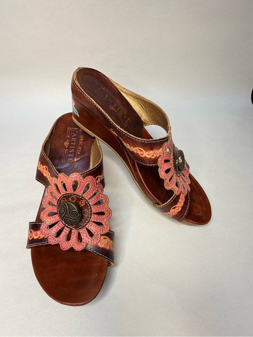 L'Artiste Spring Step Buttercup Wedge Sandals Burgundy Pink Womens 37 Flower